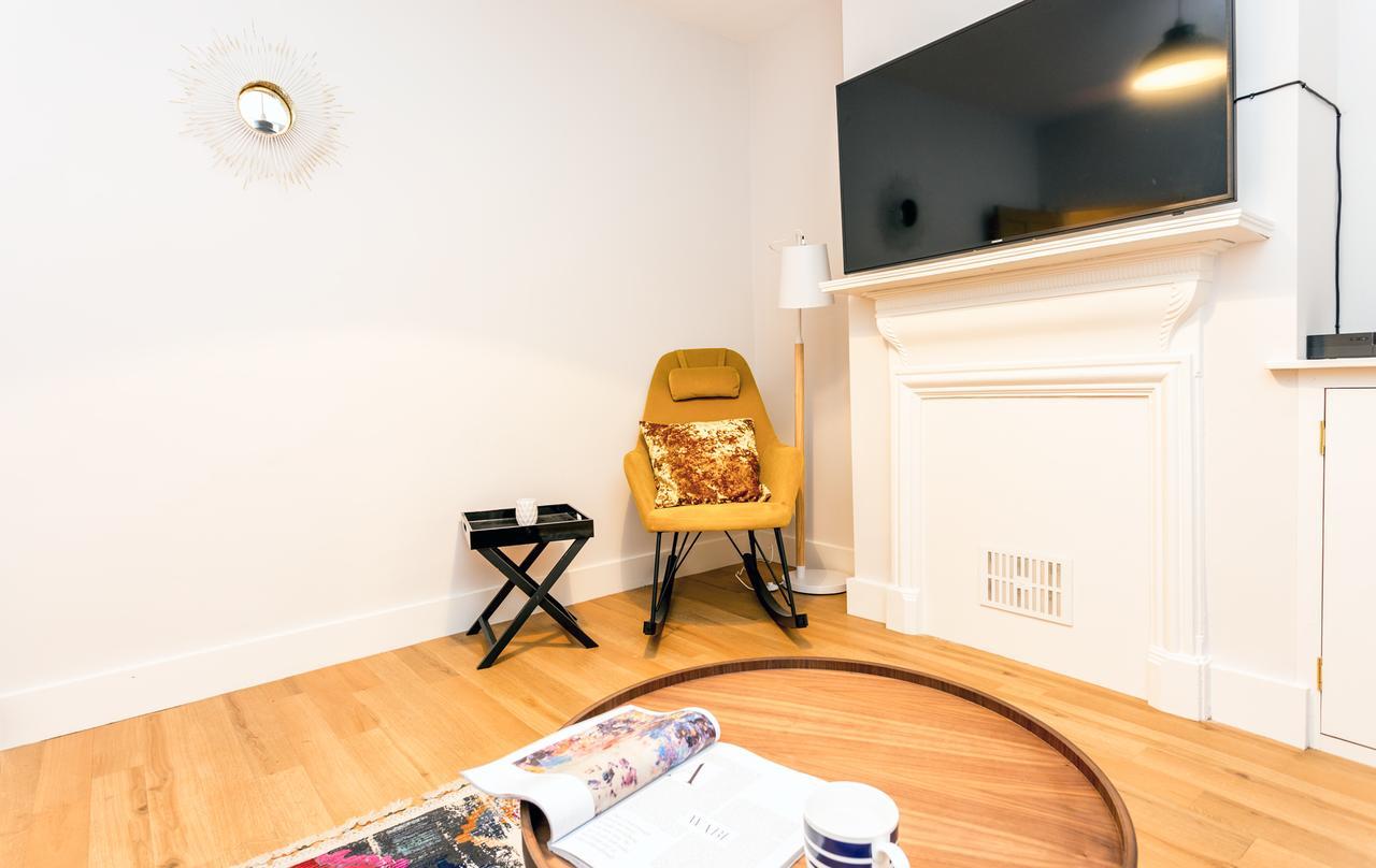 The Modern Classic - Contemporary & Elegant 3Bdr Home 캠브리지 외부 사진